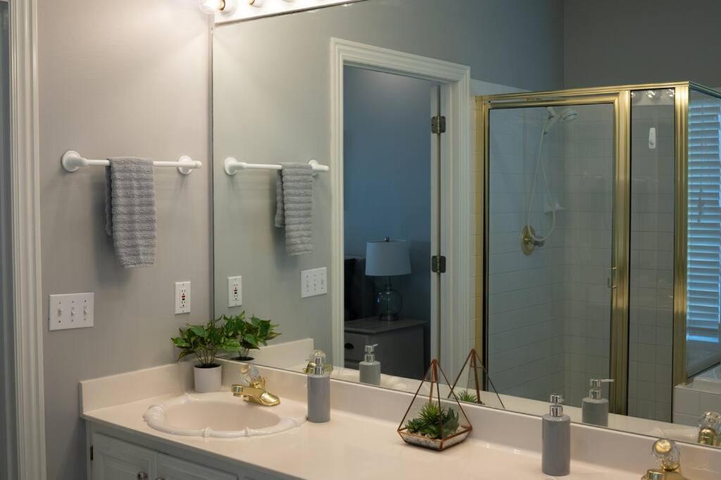 벤톤빌 Walking Distance To Coler Mtn Bike - 3Br 2Ba 빌라 외부 사진